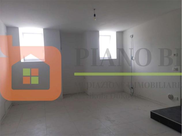V000539 - CASA SINGOLA SU TRE LIVELLI - Foto 6