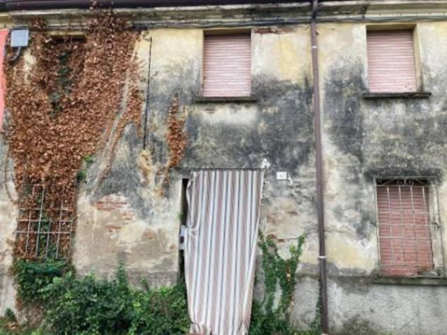 Immobile in asta di 336 m² con più di 5 locali in vendita a Ostiglia - Foto 9