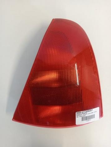 FANALE POST.D. 999-U1306081 Parti elettriche  Fanaleria  Fanali  Fanale post. dx. RENAULT - CLIO II - 01-04-1998 - 01-06-2001