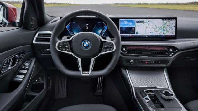 BMW 330 e xDrive Touring Msport Pro rif. 24050469 - Foto 6