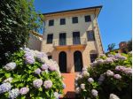 Villa in vendita a Capannori 380 mq  Rif: 1424422