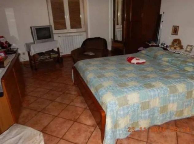 Immobile in asta di 194 m² con più di 5 locali in vendita a Lariano - Foto 17