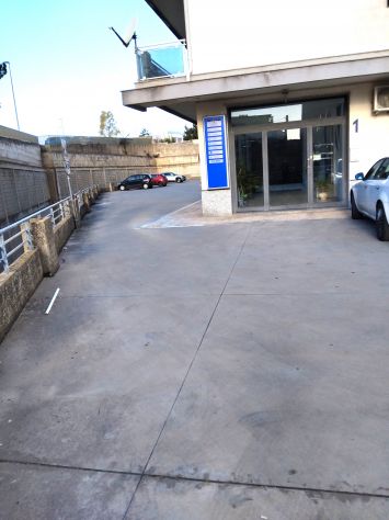 locale uffici ragusa