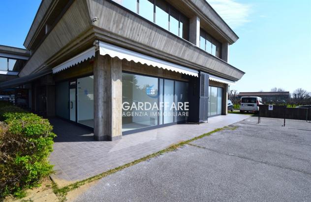 LOCALE COMMERCIALE IN AFFITTO A MANERBA DEL GARDA