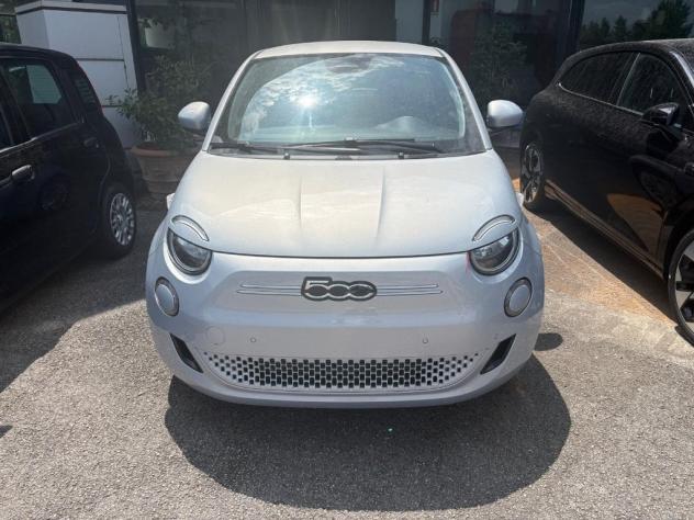 FIAT 500 Elettrica 500e Berlina 500e - 320 Berlina + Pack Tech (Configurazione Non Ordinabil - Foto 2