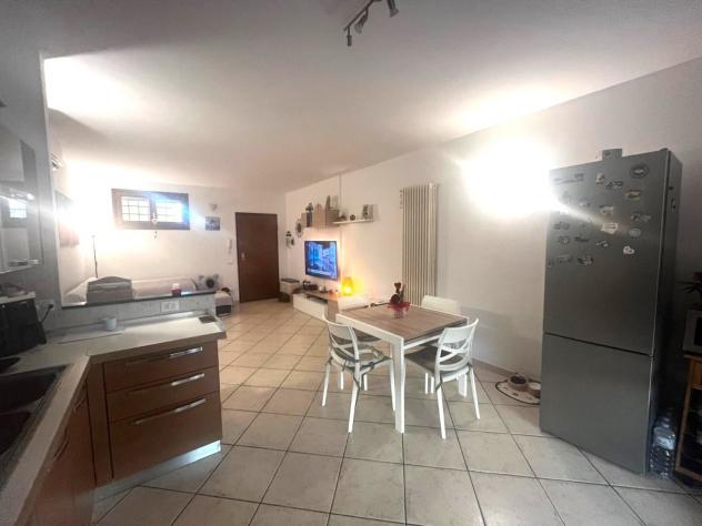 APPARTAMENTO INDIPENDENTE di 4 vani e di 80 mq (CAMPI BISENZIO) rif. L1390 - Foto 6