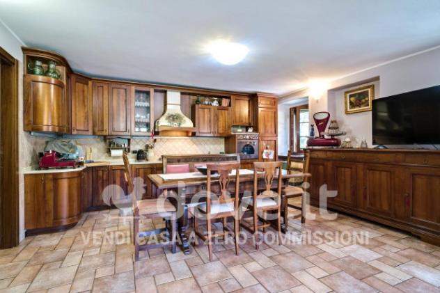 Villa di 250 m² con 4 locali in vendita a Val Brembilla - Foto 8