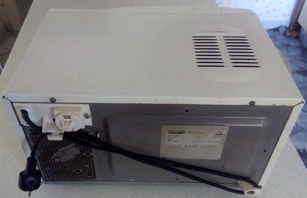 Microonde Sfornatutto De'Longhi modello MK4020 per pezzi di ricambio - Foto 3