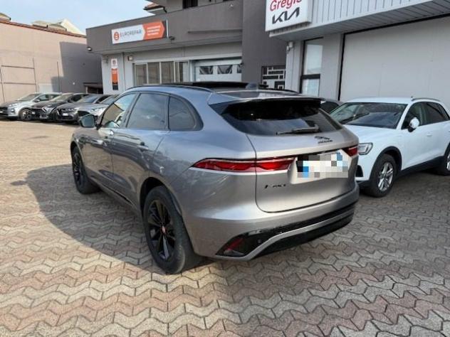 JAGUAR F-Pace 2.0 250 CV AWD aut. R-Dynamic Black rif. 23931231 - Foto 5