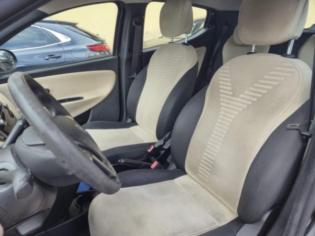 LANCIA Ypsilon 0.9 TwinAir 85 CV 5 porte Metano Ecochic Gold rif. 24066329 - Foto 8