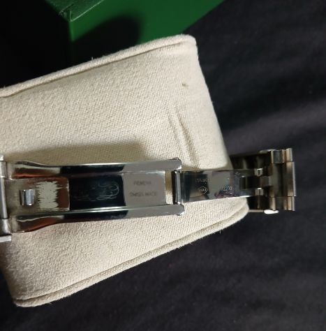 Orologio ghiera verde 300€ tratt - Foto 3