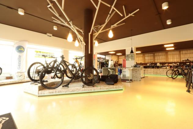 Locale commerciale in vendita a Vicenza