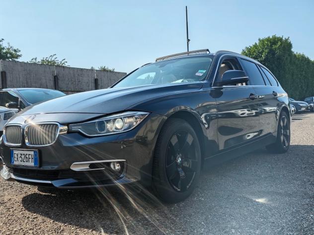 Bmw 320 320d xDrive Touring Luxury Automatica