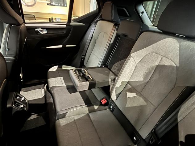 Volvo XC40 XC40 B3 automatico Core - Foto 7