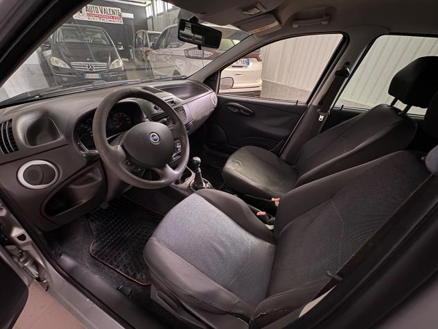 Fiat Punto Classic 1.2 benzina 60cv 2007 neopatentati - Foto 6