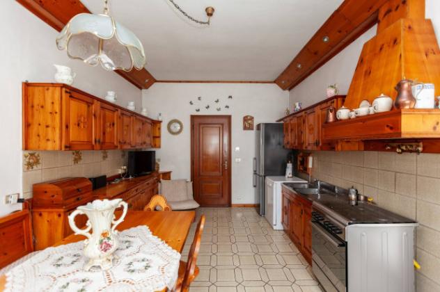 Villa di 400 m² con più di 5 locali e box auto doppio in vendita a Castiglione Torinese - Foto 17