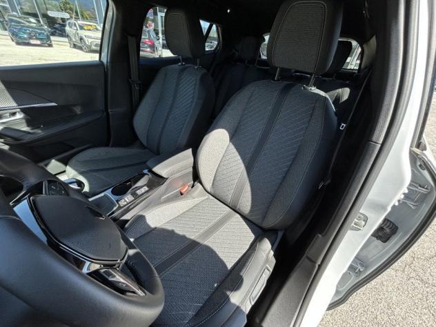 Peugeot 2008 PureTech 100 Allure NAVI+CAMERA+KEYLESS 5.900 KM!! - Foto 7