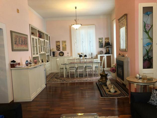Villa in vendita a Cascina 450 mq Rif: 1054547 - Foto 3