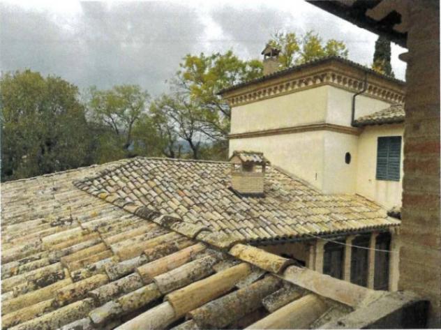 Immobile in asta di 415 m² con più di 5 locali in vendita a Spoleto - Foto 3