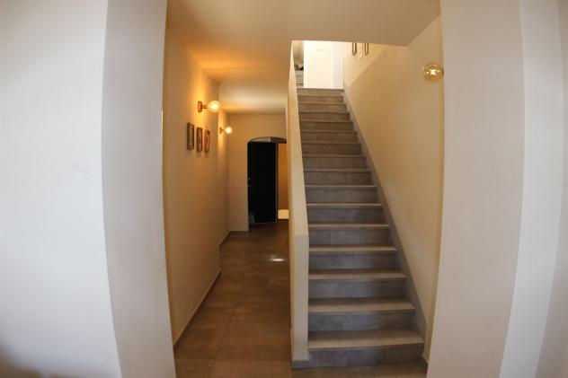 AFFITTASI APPARTAMENTO CON PARCHEGGIO SOPRA RIMAGGIO VIA VILLAMAGNA - Foto 9