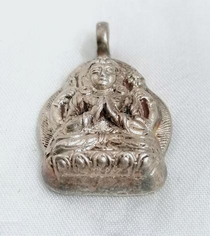 CIONDOLO IN ARGENTO 925 RAFFIGURANTE AVALOKITESHVARA, NEPAL. - Foto 8
