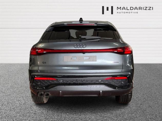 Audi Q5 II 2025 Sportback Sportback 2.0 tdi mhev+ S line edition quattro 204cv s-tr - Foto 3
