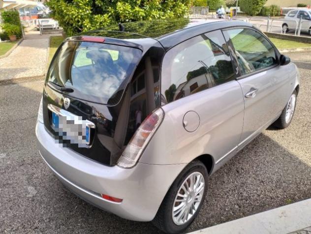 LANCIA Ypsilon Oro 1.4 MPI 8V 75CV rif. 24091379 - Foto 3