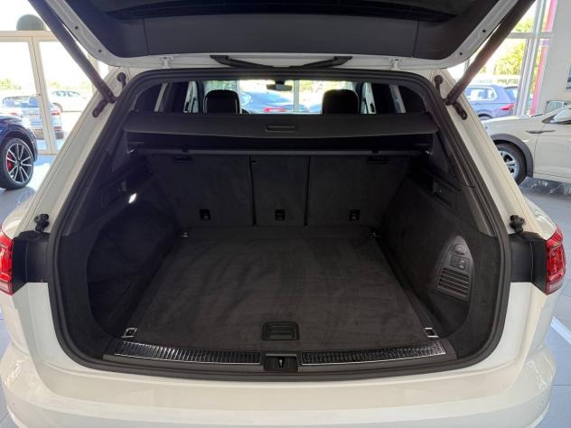 Volkswagen Touareg 3.0 V6 TDI 231 CV SCR R-Line - Foto 9