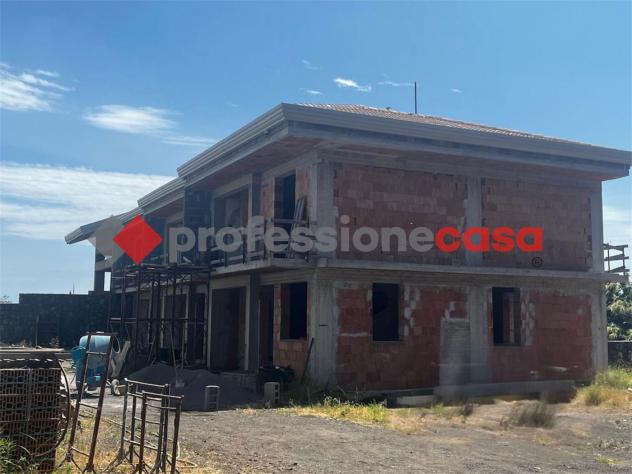 Villa a schiera - Aci Sant'Antonio . Rif.: V/110VRG