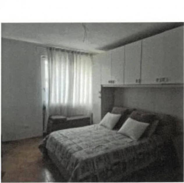 Immobile in asta di 242 m² con più di 5 locali e box auto in vendita a Fombio - Foto 3