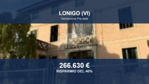 Immobile in asta di 465 m² con più di 5 locali e box auto in vendita a Lonigo