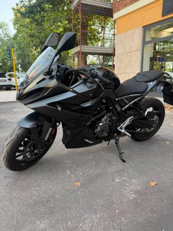SUZUKI GSX-8R 8 R rif. 23976231 - Foto 3