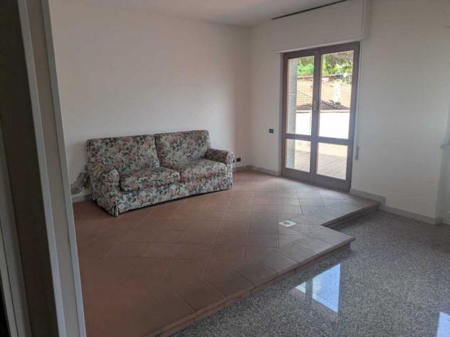 Semindipendente in affitto a Carrara - Foto 8