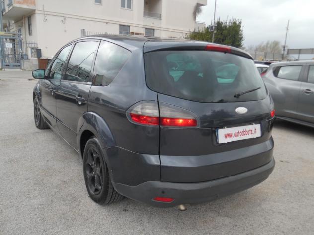 Ford S-Max 2.0 TDCi 140CV Titanium - Foto 5