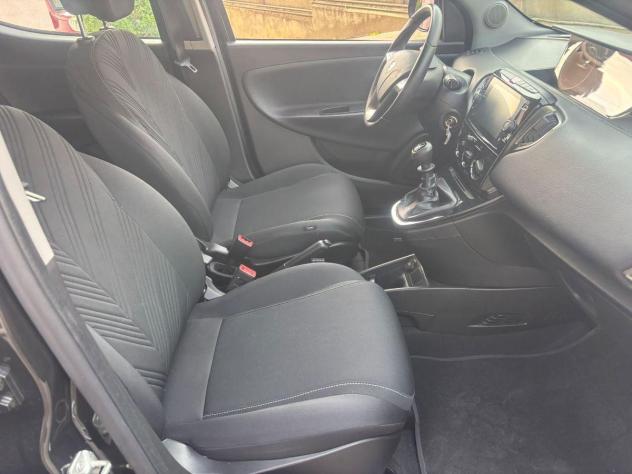 LANCIA Ypsilon 1.0 FireFly 5p. S&S Hybrid Gold - Foto 6