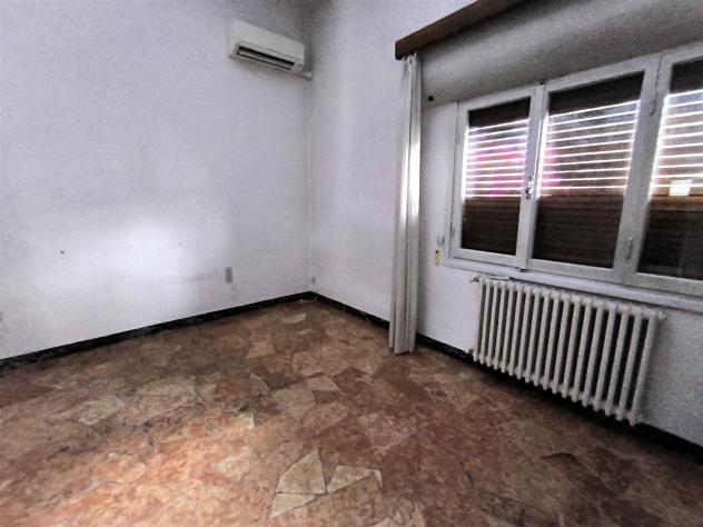 Villa in Vendita in zona PERETOLA con giardino - Foto 15