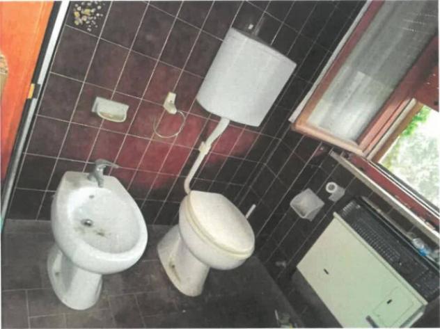 Immobile in asta di 146 m² con più di 5 locali e box auto in vendita a Grumello Cremonese ed Uniti - Foto 5