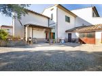 Porzione di casa in vendita a Santa Maria a Monte 160 mq  Rif: 1356843