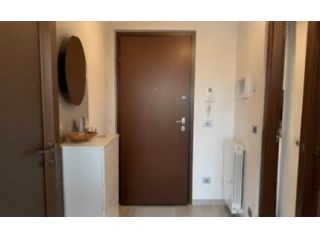 BILOCALE MODERNO CON TERRAZZO