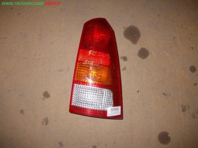 FANALE POST.D. FORD FOCUS (CAK) 3p / 5p / Wagon Parti elettriche Fanaleria Fanali Fanale post. sx. FORD - FOCUS - 01-10-1998 - 01-10-2001