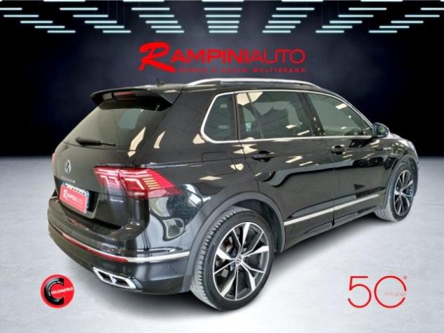 VOLKSWAGEN Tiguan 2.0 TDI 150 CV DSG 4MOTION R-Line Km 77.000 rif. 23424307 - Foto 8