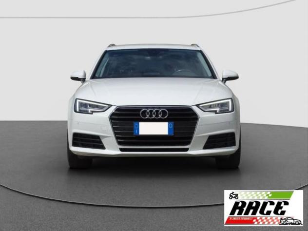 AUDI - A4 Avant - 35 TDI S tronic Business - Foto 8