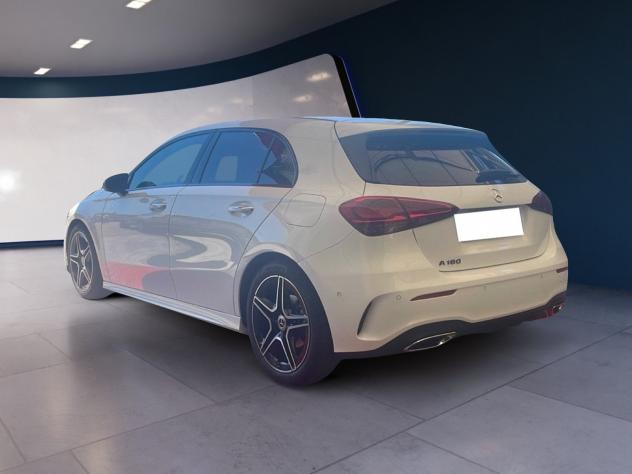 Mercedes-Benz Classe A A 180 Automatic Premium AMG Line - Foto 5