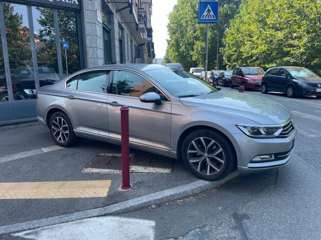 Volkswagen Passat 2.0 TDI 150CV SCR DSG Executive BMT - Foto 6
