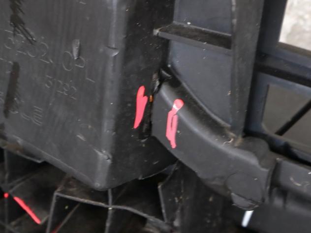 105802313252 PARAURTI ANTERIORE IVECO DAILY 3.0 (2019) RICAMBIO USATO DANNEGGIATO - Foto 10