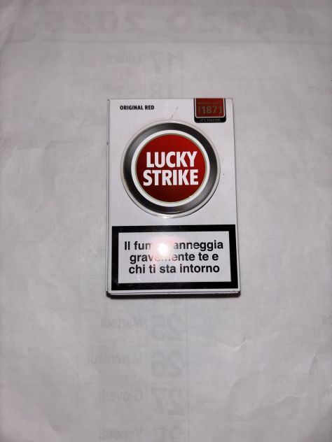 PORTA SIGARETTE IN OTTIME CONDIZIONI EDIZIONE LIMITATA IN METALLO”LUCKY STRIK - Foto 2