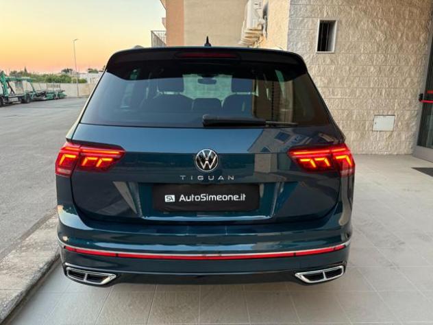 VOLKSWAGEN Tiguan 2.0 TDI 150 CV SCR DSG R-Line LUCI AMBIENTE rif. 23947272 - Foto 6