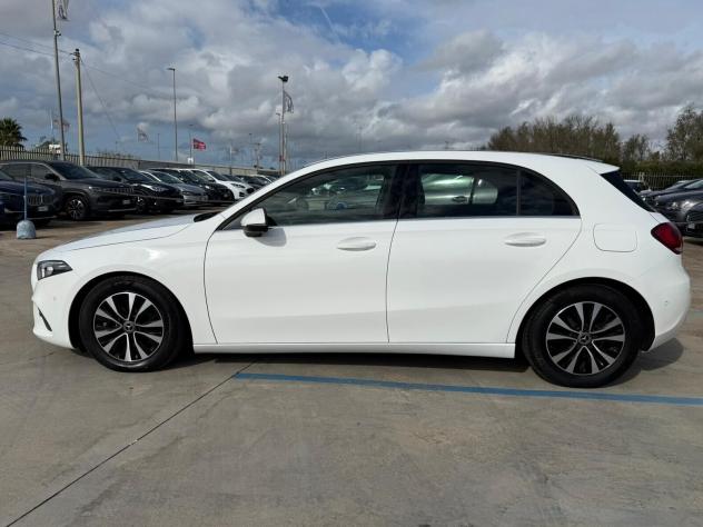 MERCEDES- BENZ CLASSE A 180 D AUTOMATIC BUSINESS EXTRA - Foto 5