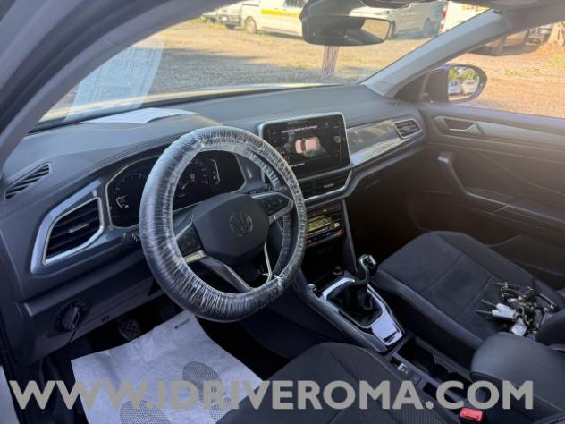 VOLKSWAGEN T-Roc T-Roc 1.0 tsi Style 110cv " ASCOT GRAY" rif. 23992812 - Foto 10
