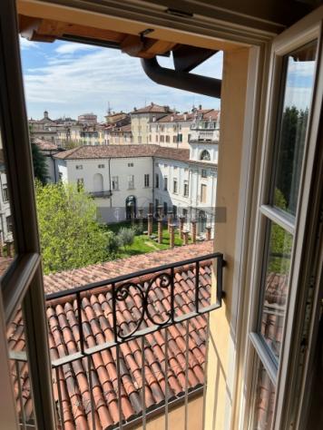 Centro Storico pregiato esclusivo pentalocale (ultimo piano con ascensore) - Foto 2